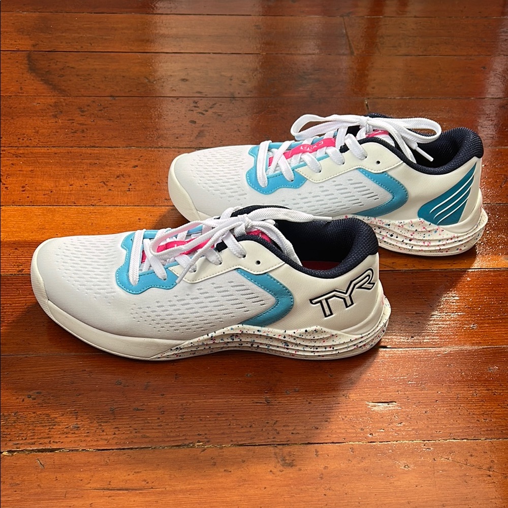TYR White and Blue Athletic Shoes with Breathable Mesh